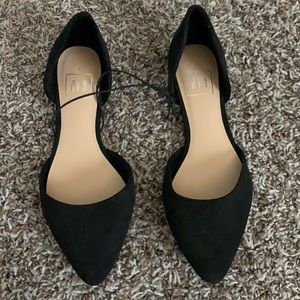 GAP Black Pointed Flats